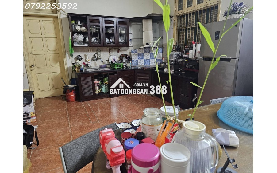 Bán Nhà. Giáp Nhất. Thanh Xuân. Diện Tích. 176m x4 tầng. Mặt tiền 7m.Giá bán 36 tỷ